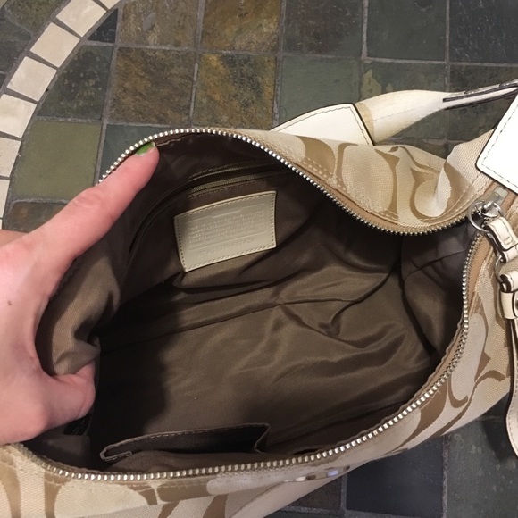 Coach Purse - Picture 7 of 8